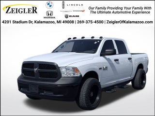 2018 RAM 1500 Tradesman Crew Cab 4x4 5'7' Box