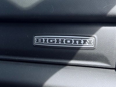 2022 RAM 1500 Big Horn Crew Cab 4x4 5'7' Box