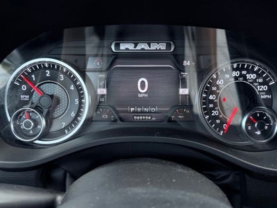 2022 RAM 1500 Big Horn Crew Cab 4x4 5'7' Box