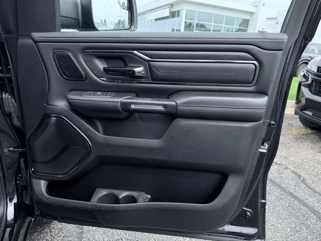 2022 RAM 1500 Limited Crew Cab 4x4 5'7' Box