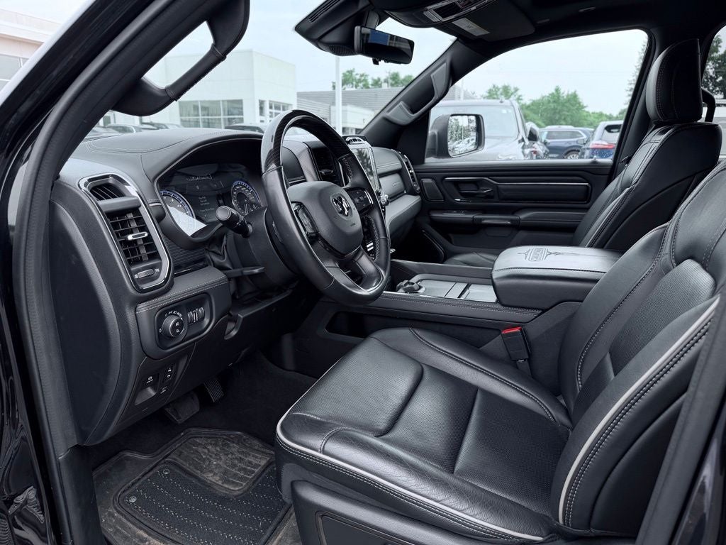 2022 RAM 1500 Limited Crew Cab 4x4 5'7' Box