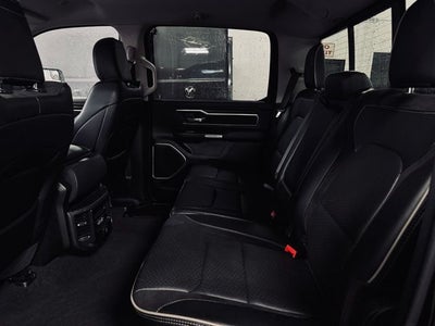 2022 RAM 1500 Laramie Crew Cab 4x4 5'7' Box