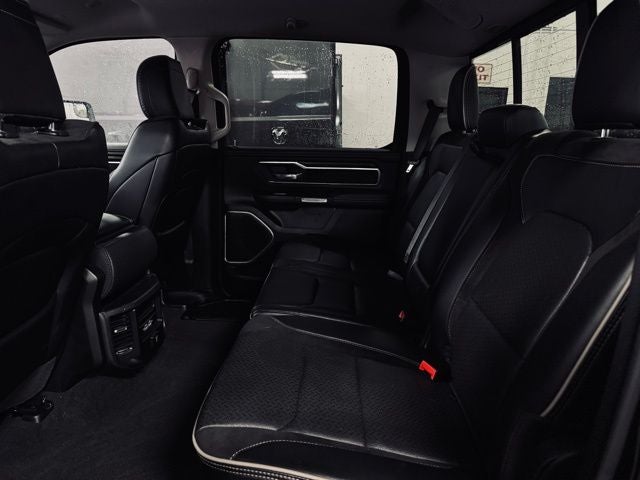 2022 RAM 1500 Laramie Crew Cab 4x4 5'7' Box