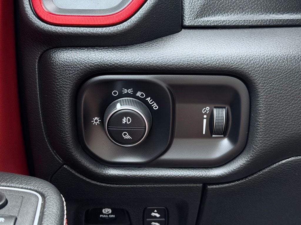2024 RAM 1500 Rebel Crew Cab 4x4 5'7' Box