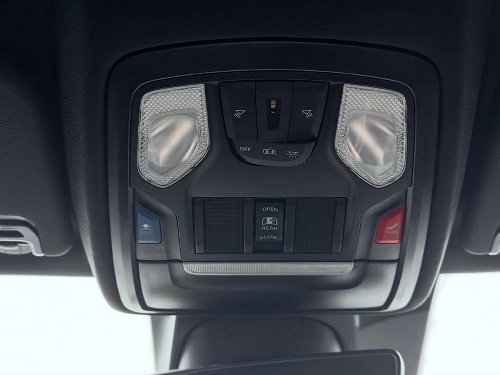 2024 RAM 1500 Rebel Crew Cab 4x4 5'7' Box