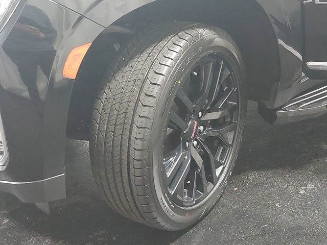 2022 GMC Yukon 4WD SLT