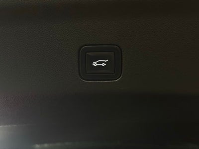 2022 GMC Yukon XL 4WD Denali