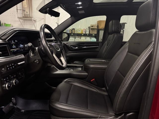 2022 GMC Yukon XL 4WD Denali