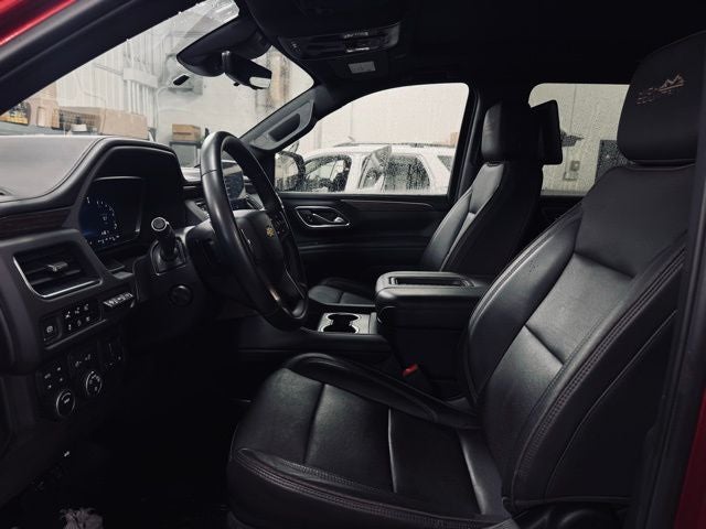 2023 Chevrolet Suburban High Country