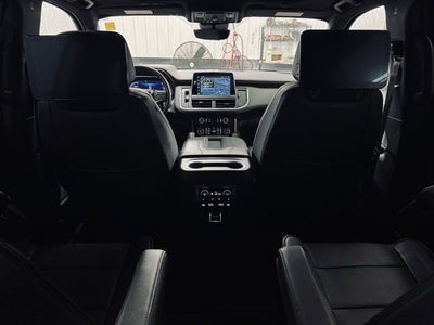 2023 Chevrolet Suburban High Country