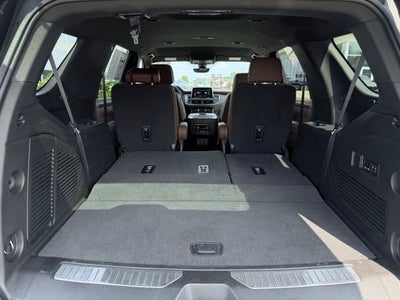 2021 Chevrolet Tahoe 4WD High Country
