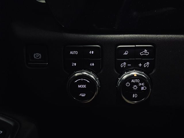 2024 GMC Sierra 2500HD 4WD Crew Cab Standard Bed SLT