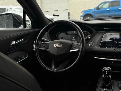 2023 Cadillac XT4 AWD Premium Luxury