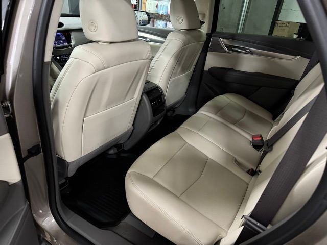 2023 Cadillac XT5 AWD Premium Luxury