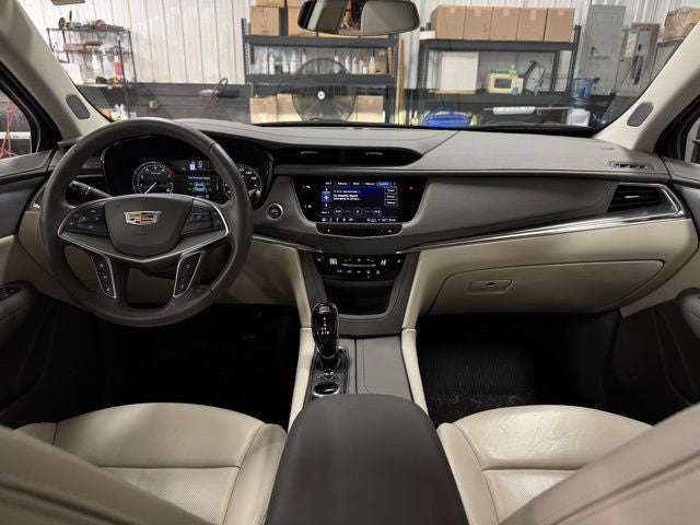 2023 Cadillac XT5 AWD Premium Luxury