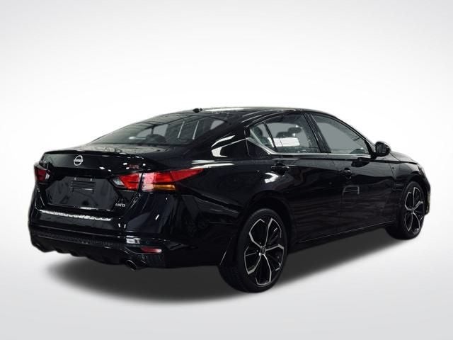 2023 Nissan Altima SR Intelligent AWD