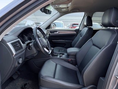 2021 Volkswagen Atlas 3.6L V6 SE w/Technology