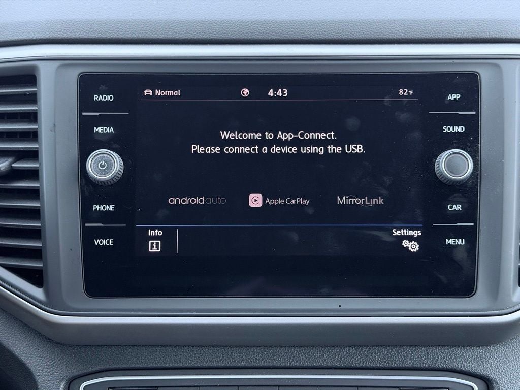 2021 Volkswagen Atlas 3.6L V6 SE w/Technology