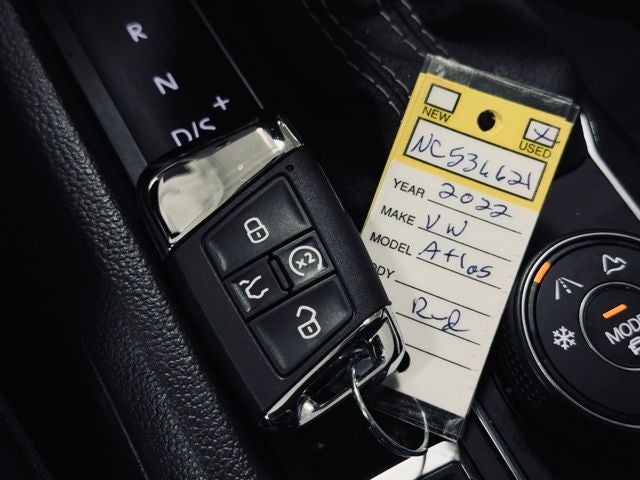 2022 Volkswagen Atlas 3.6L V6 SE w/Technology