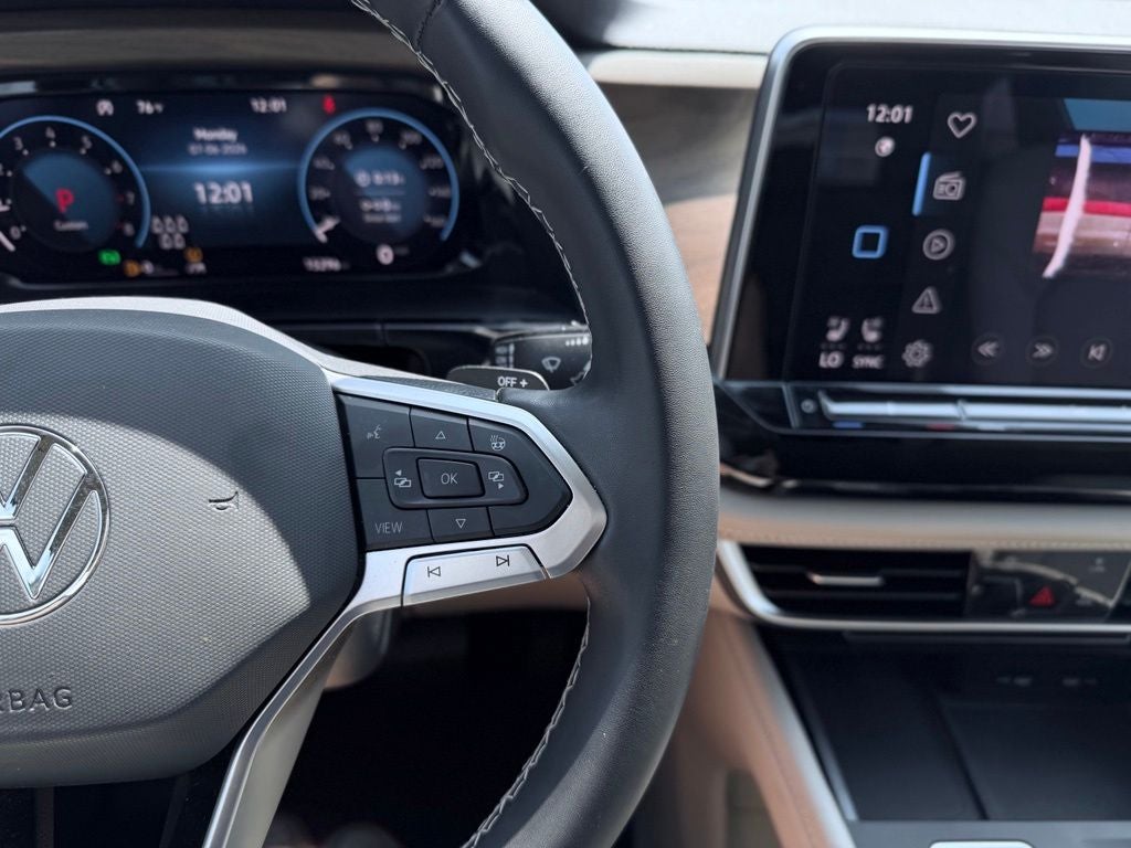 2024 Volkswagen Atlas 2.0T SE