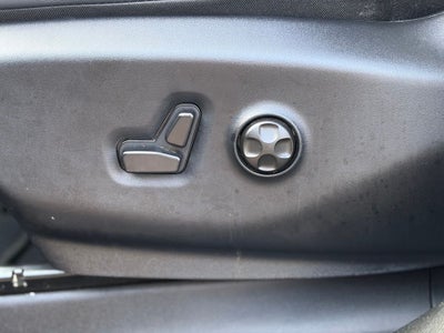 2025 Chrysler Pacifica Select * Certified Pre-Owned *