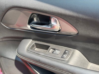 2025 Chrysler Pacifica Select * Certified Pre-Owned *