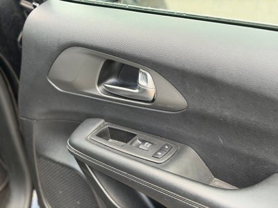 2025 Chrysler Pacifica Select * Certified Pre-Owned *