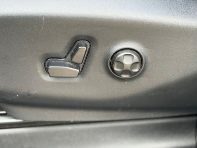 2025 Chrysler Pacifica Select * Certified Pre-Owned *
