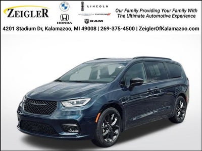2025 Chrysler Pacifica Limited