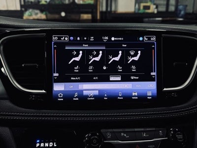 2025 Chrysler Pacifica Limited