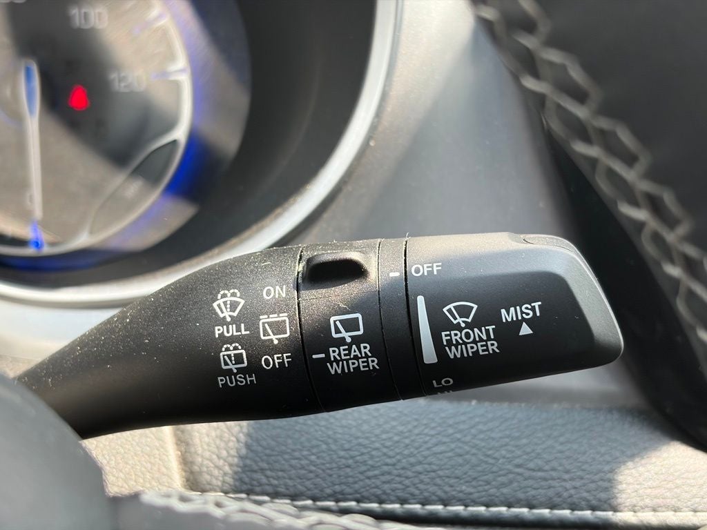 2025 Chrysler Pacifica Limited * Certified Pre-Owned *