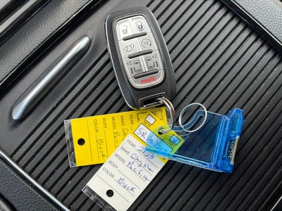 2025 Chrysler Pacifica Limited * Certified Pre-Owned *