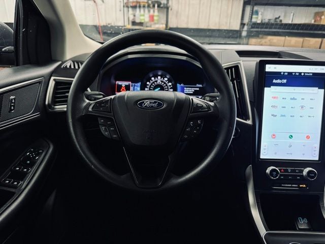 2023 Ford Edge SE