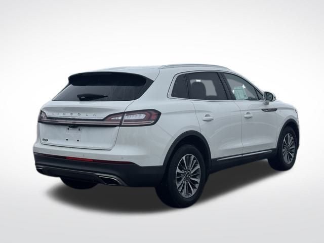 2022 Lincoln Nautilus Standard