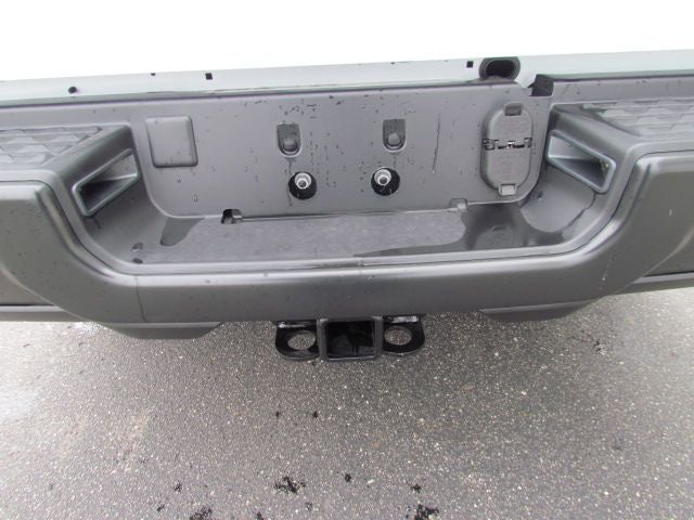 2023 RAM 3500 Tradesman Regular Cab 4x4 8' Box