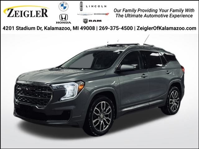 2023 GMC Terrain AWD Denali