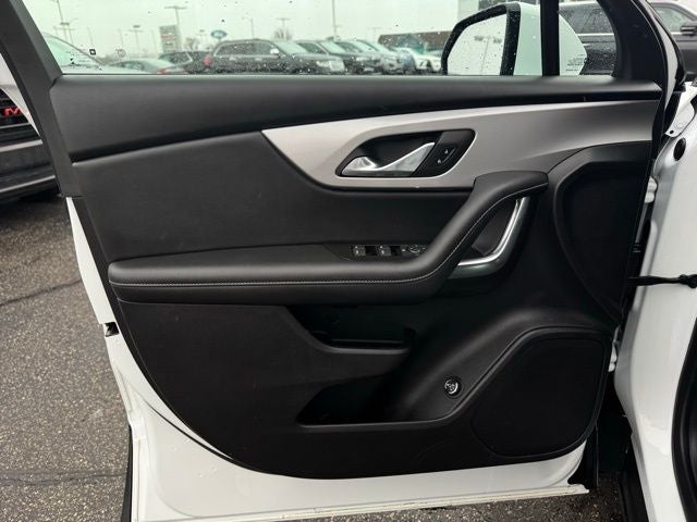 2023 Chevrolet Blazer AWD 2LT