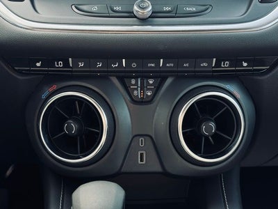 2025 Chevrolet Blazer AWD 2LT