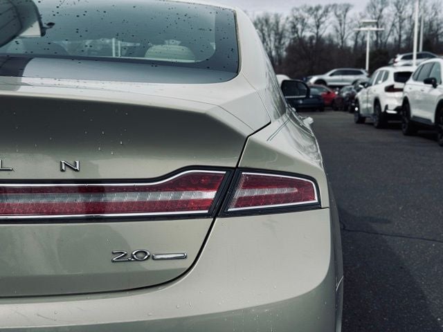 2014 Lincoln MKZ Base