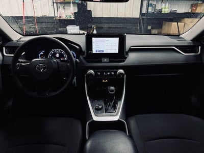 2023 Toyota RAV4 Hybrid LE