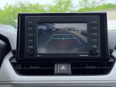 2022 Toyota RAV4 Hybrid XLE