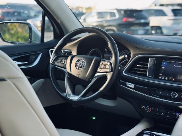 2023 Buick Enclave Essence AWD