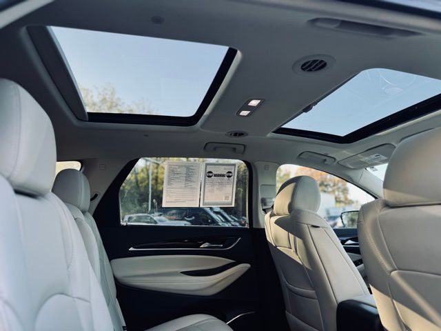 2023 Buick Enclave Essence AWD