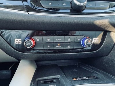 2023 Buick Enclave Essence AWD