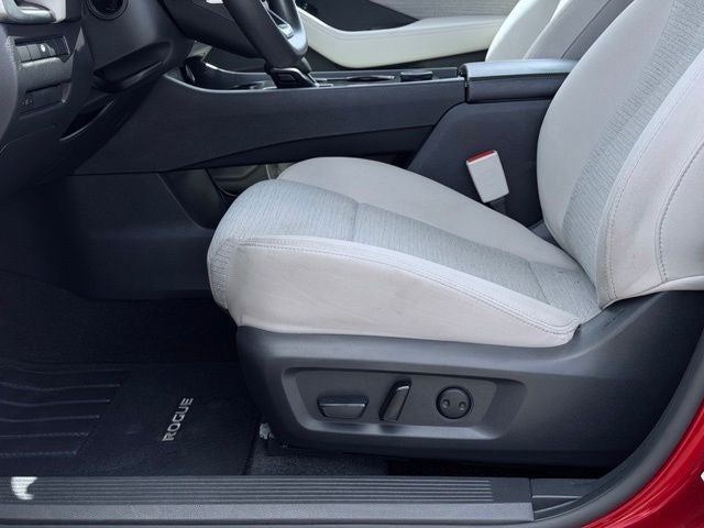 2022 Nissan Rogue SV Intelligent AWD
