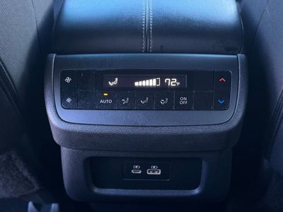 2024 Nissan Pathfinder SV 4WD