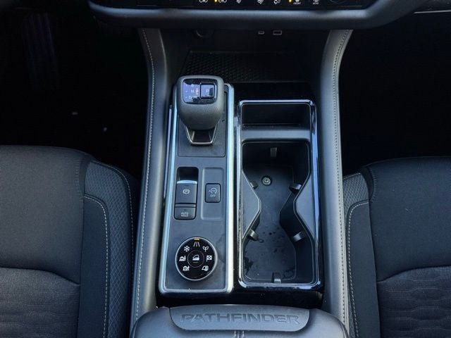 2024 Nissan Pathfinder SV 4WD