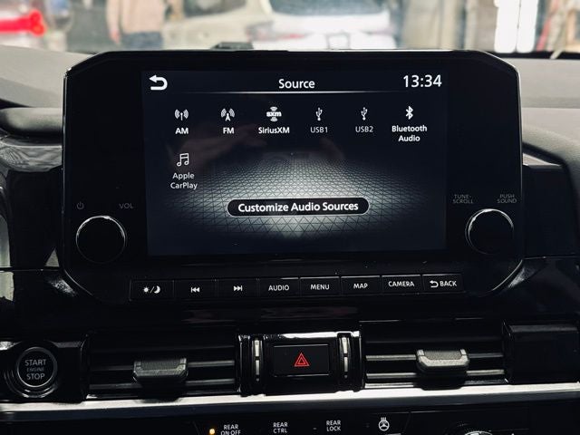 2023 Nissan Pathfinder SL 4WD