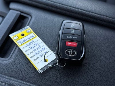 2025 Toyota Grand Highlander Base