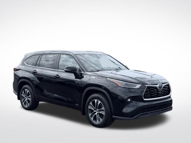 2024 Toyota Highlander Hybrid XLE